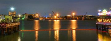 码头夜景
