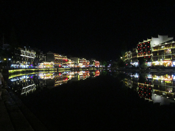 沱江夜景