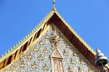 泰国古建三角屋顶