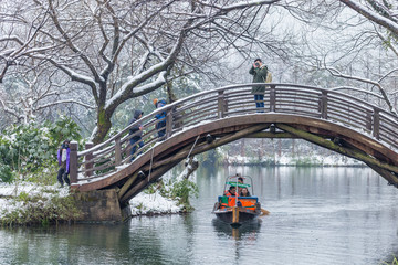 杭州西湖雪景