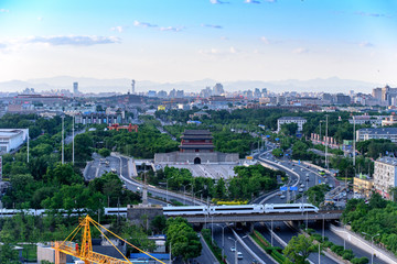 俯瞰北京中轴线永定门和谐号