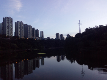 重庆彩云湖黄昏风景