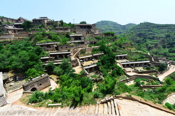 李家山