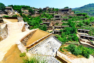 李家山