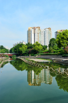 湖景小区