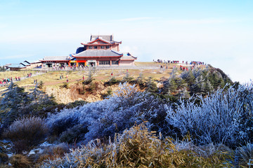 峨眉山金顶