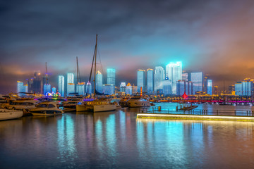 青岛奥浮山湾夜景