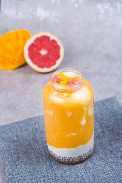 西柚芒果汁