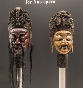 土家族木雕面具