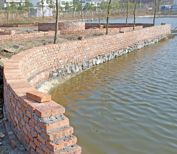 塘堤工程砖头建造