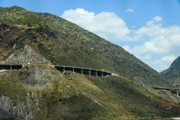 云南高山公路