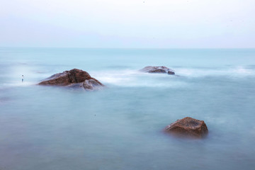 日出海浪