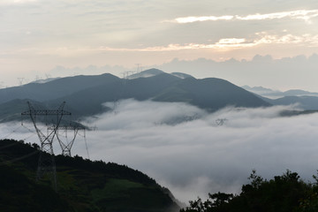 高压电线铁塔