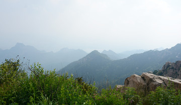 水墨泰山