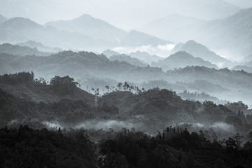 水墨远山