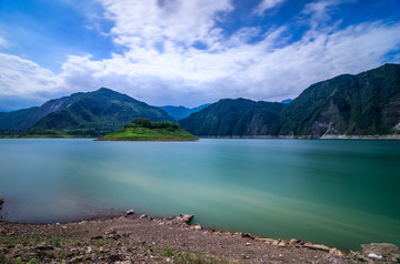 高山湖泊