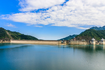 紫坪铺水库