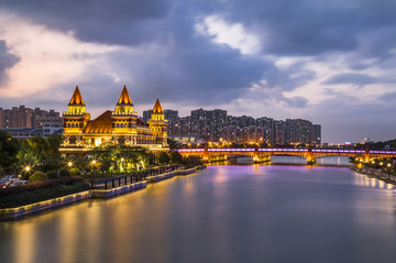 活力岛小外滩夜景