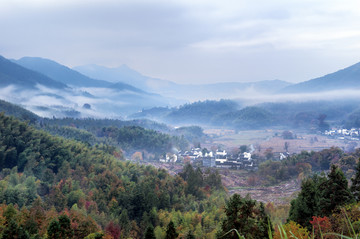 塔川秋色