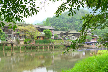 柳江古镇亲水古栈道