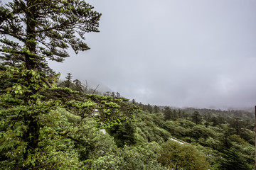 峨眉山