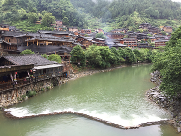 西江小桥流水