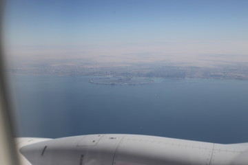飞机降落航拍迪拜海岸