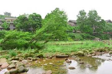 柳江古镇河流水景和河岸民居