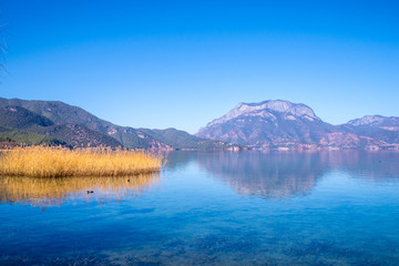 泸沽湖山水风光