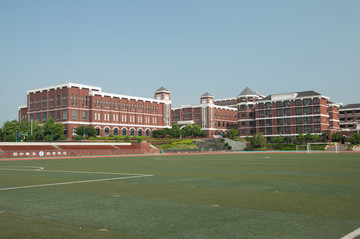 龙盘湖国际学校