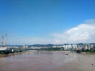 重庆巴滨路江边风景