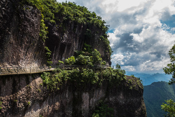 山峰