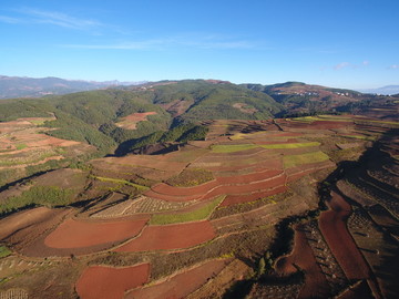 航拍东川红土地