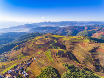 航拍东川红土地