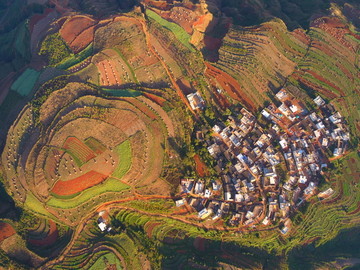 航拍东川红土地