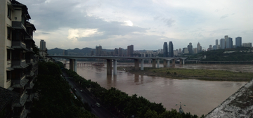 重庆长江大桥江畔 黄昏暮色风景