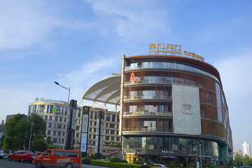 重庆星汇两江艺术商业中心