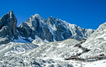 玉龙雪山