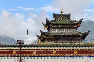 青海同仁隆务寺