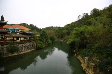 安顺龙宫风景区