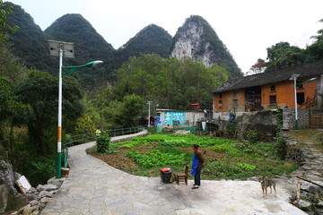 安顺龙宫风景区