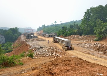 宜岳高速建设2014年