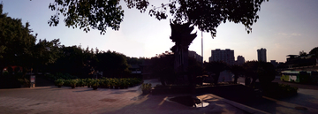 华岩寺大门广场风景