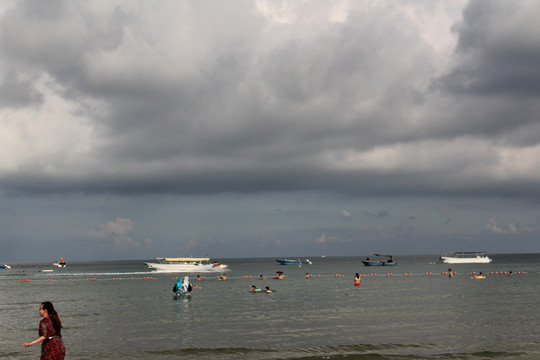 海面沙滩