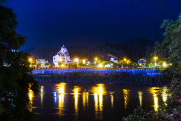 越南老街口岸夜景