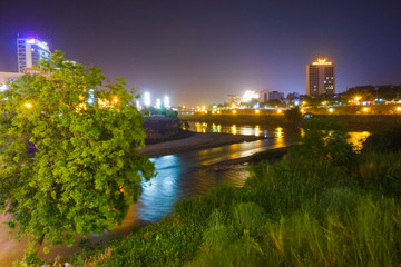 越南老街口岸夜景