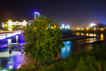 越南老街口岸夜景