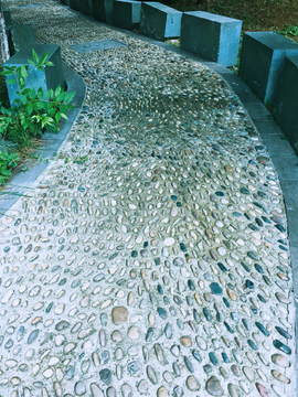 鵝卵石路