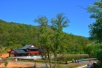 横山寺夏末一景