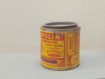 老物件油漆罐